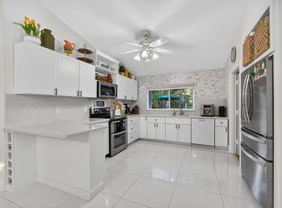 18852 50th St N, Loxahatchee, FL 33470