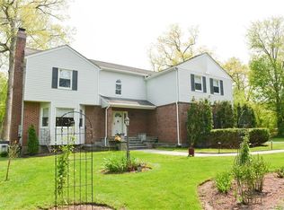 21 Paul Spring Rd, Farmington, CT 06032