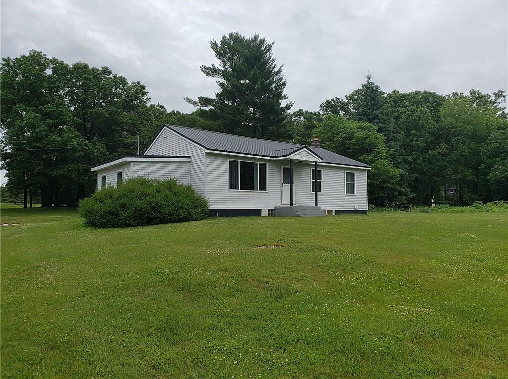 401 E Pine St, Strum, WI 54770 Zillow