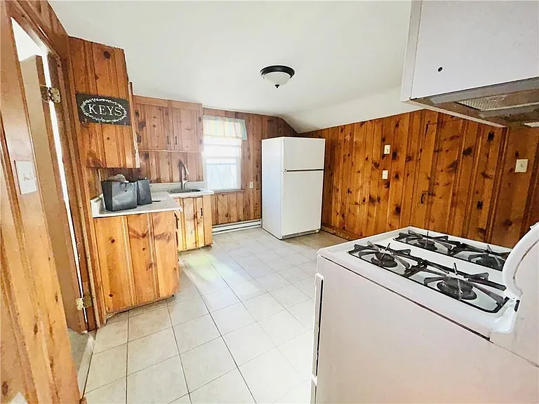 86 Appleton St #3R — Photo 8
