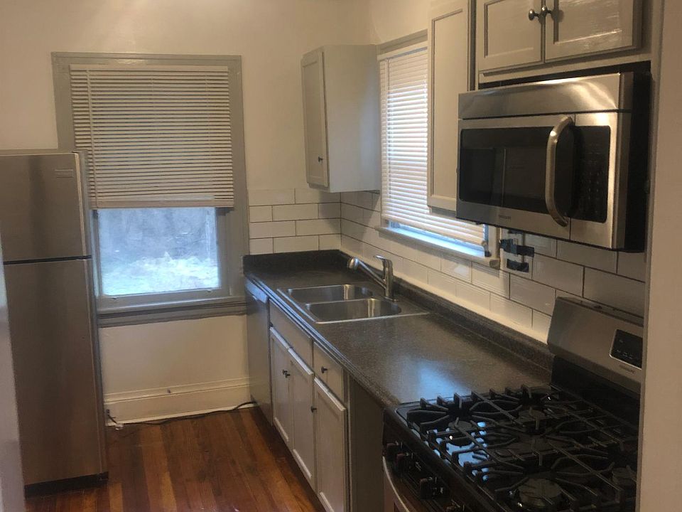 1st image of 5423 Stewart Ave #2