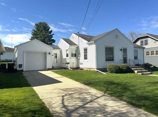 140 W Manchester St, Markesan, WI 53946