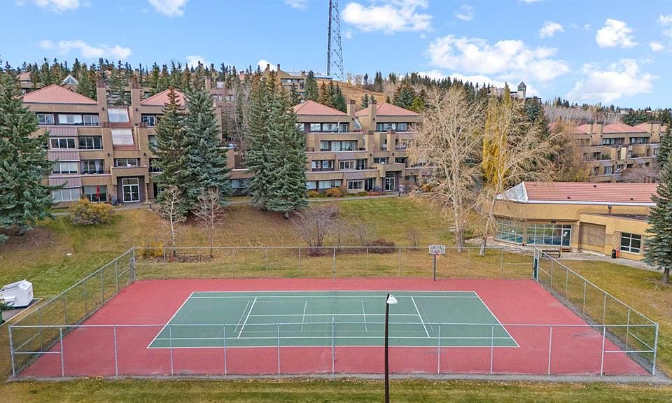 1st image of 219 E Village Ter SW #2