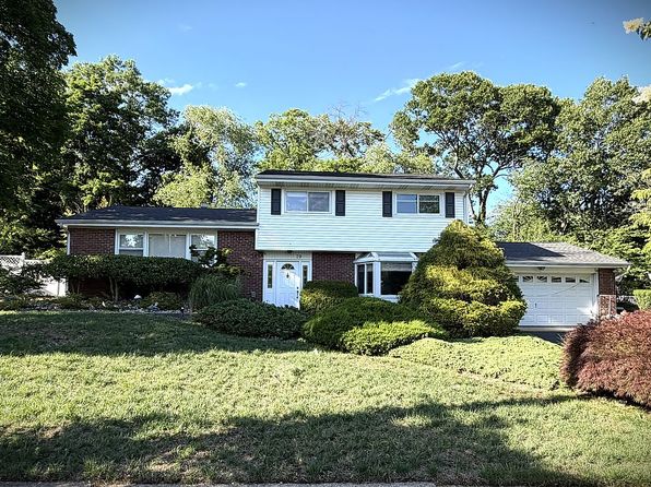 29 Hamlin Rd