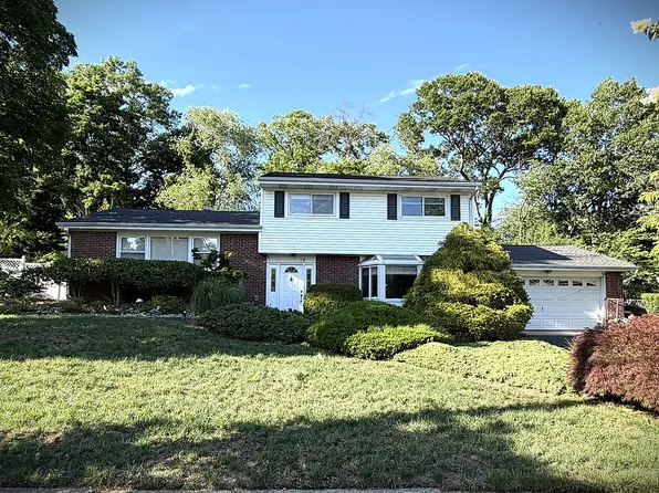 29 Hamlin Rd, East Brunswick, NJ 08816