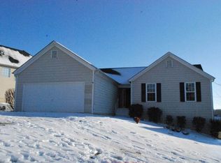 535 Autumn Ridge Dr, Canton, GA 30115