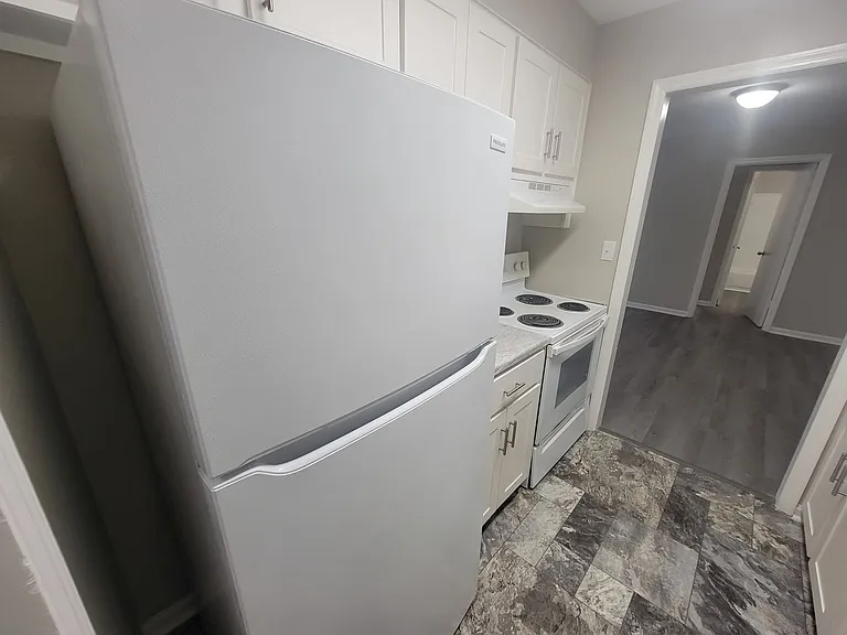1546 Hamilton Dr #202 — Photo 12