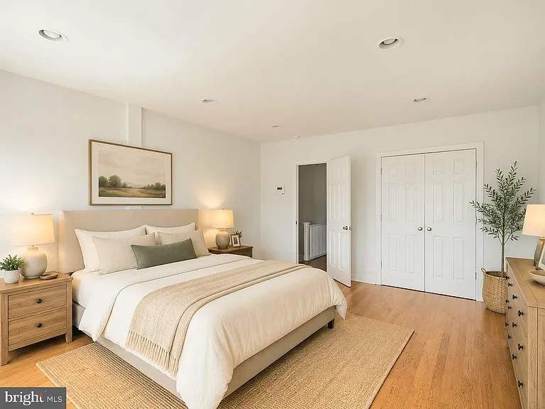 440 Delafield Pl NW — Photo 15