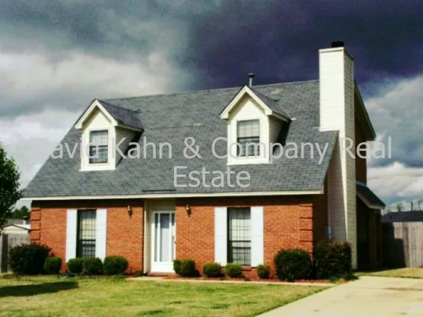 142 Blushing Groom St, Montgomery, AL 36117