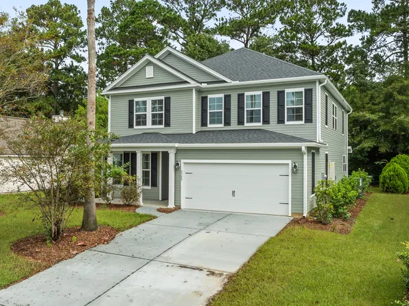 5715 Gabe Moultrie Dr, Ravenel, SC 29470