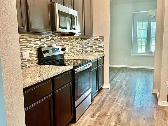 5th image of 3954 Aransas Dr