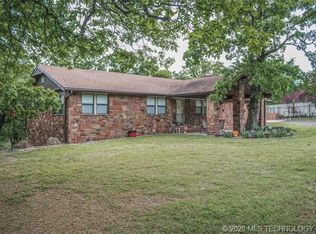 50 Channel Point Rd, Eufaula, OK 74432