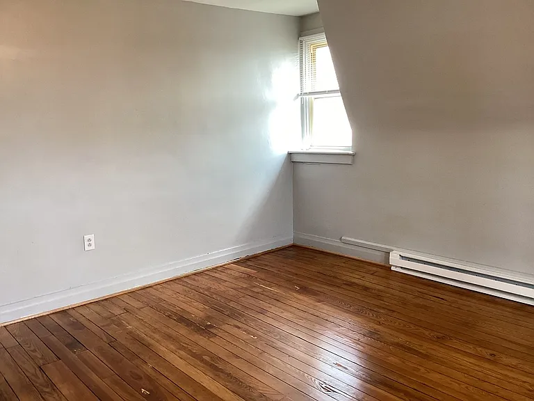39-43 E Main St — Photo 13