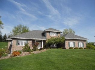 2973 Osmundsen Rd, Fitchburg, WI 53711