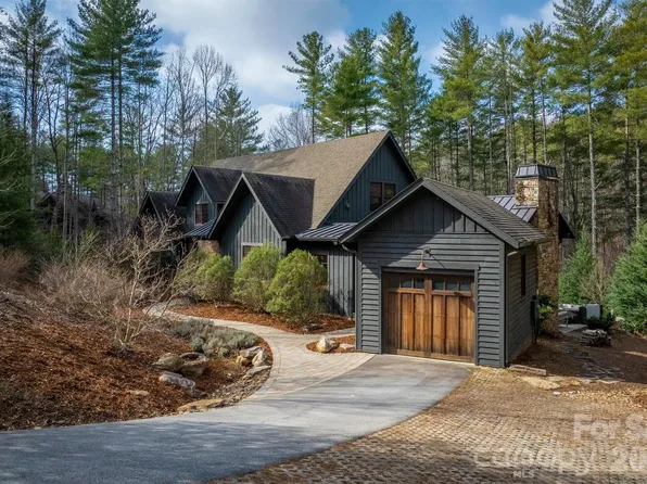 3201 Donahue Dr, Nebo, NC 28761