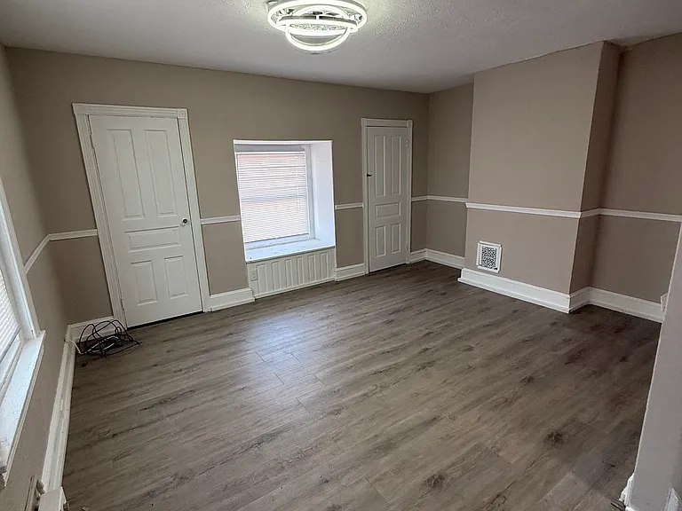 1112 Foulkrod St #2 — Photo 15