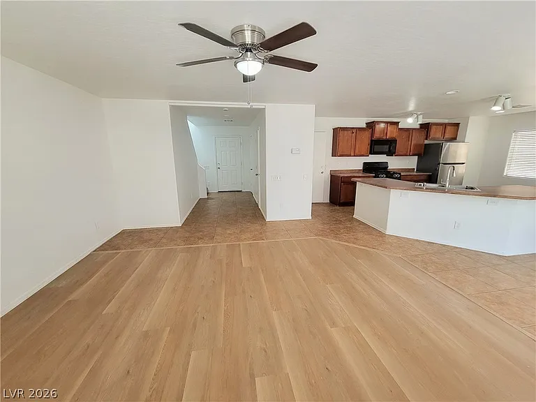 9090 Tolford Ave — Photo 4
