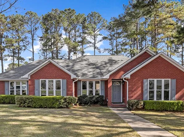 103 Crichton Ct, Dothan, AL 36305