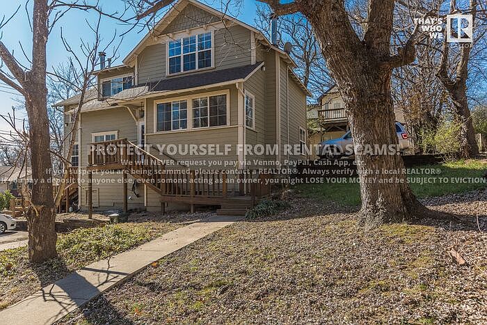 1st image of 211 N Trent Ave