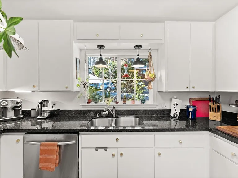 10808 Gold Hill Dr — Photo 12