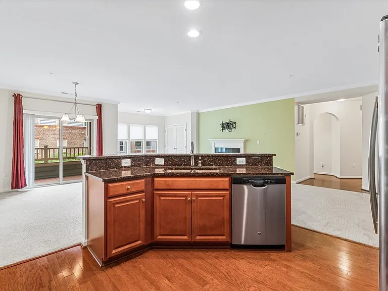 6511 Walcott Ln #1-202 — Photo 9