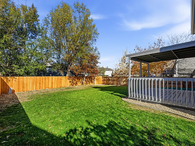 11833 W Marlowe Pl — Photo 42