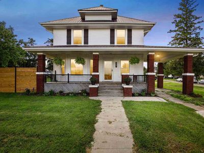 207 N Ash St, Stanwood, IA, 52337