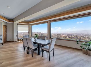 680 Hiller Dr, Oakland, CA 94618