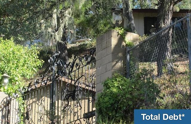 1st image of 7171 Valle Ave