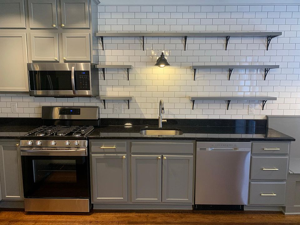 1st image of 2030 N Delaware St #9