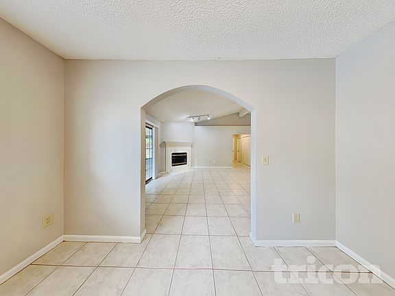 4th image of 2999 Tuscarora Trl
