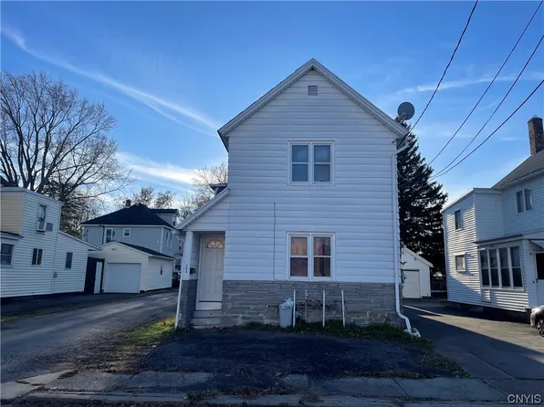 208 E Orchard St, Frankfort, NY 13340