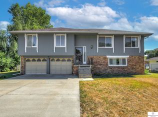 14411 Drexel St, Omaha, NE 68137