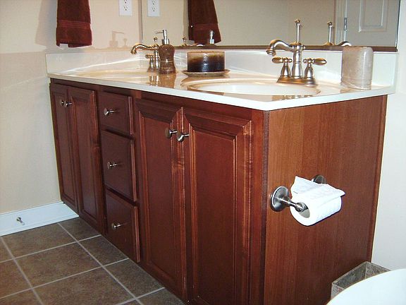 2nd Floor Hall Vanity