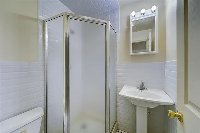 295 New York Ave #1L — Photo 14