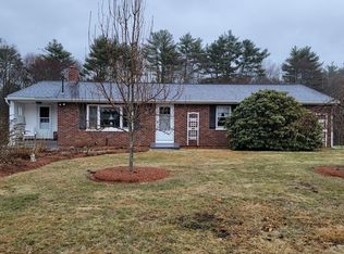 208 New Boston Rd, Sturbridge, MA 01566