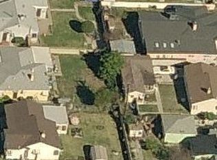 802 N Broadacres Ave, Compton, CA 90220