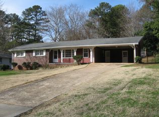 167 Jennifer Ln, Lilburn, GA 30047