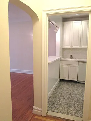 Rented by Keller Williams NYC | media 18