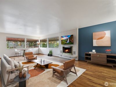 3041 24th Avenue W, Seattle, WA, 98199