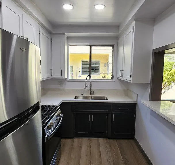 Ogden Apartments — Photo 5