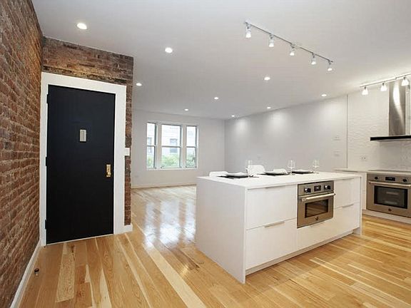 3rd image of 5 Pinehurst Ave APT 5A