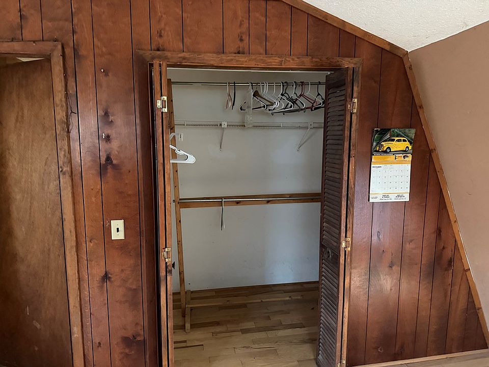 16th image of this home