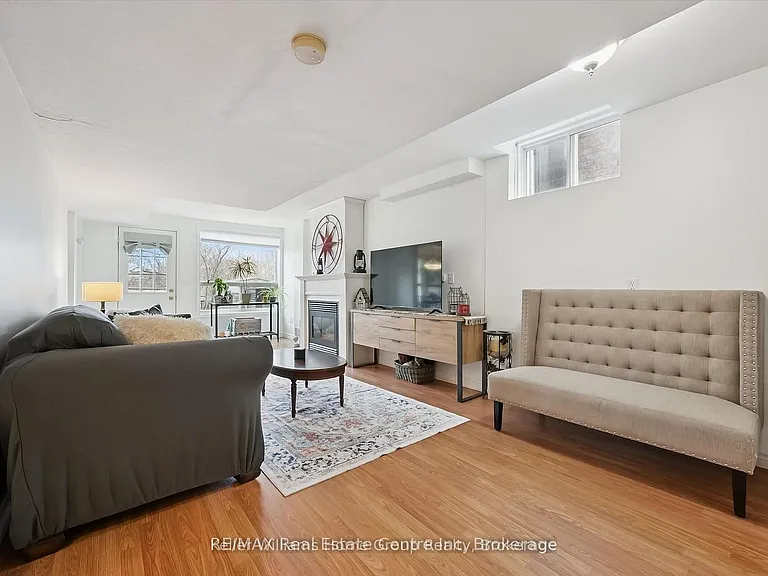 361 Starwood Dr #BASEMENT — Photo 6