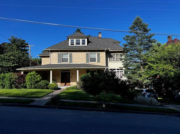 835 Paxinosa Ave, Easton, PA 18042