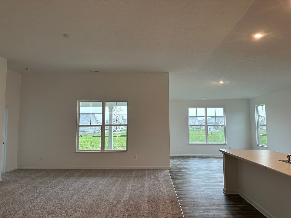 2nd image of 217 Silverton Ave