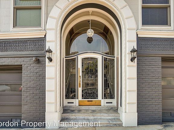 2nd image of 3055 Gough St #303