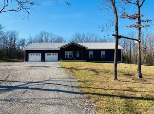 23007 Snowberry Dr, Lebanon, MO 65536