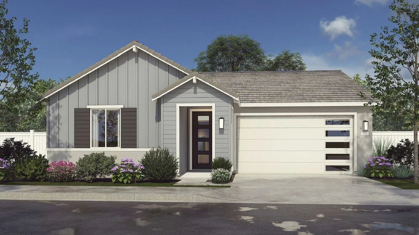 1696 Bloom Ave photo 1