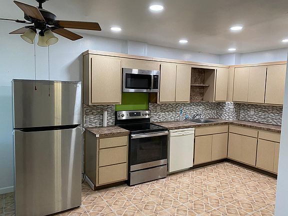 5th image of 10418 Alstyne Ave Floor 2